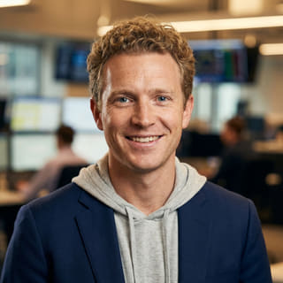 Ryan Brooks, listed as Lead Trading Analyst at Lodestar Zinsis, in a profile image